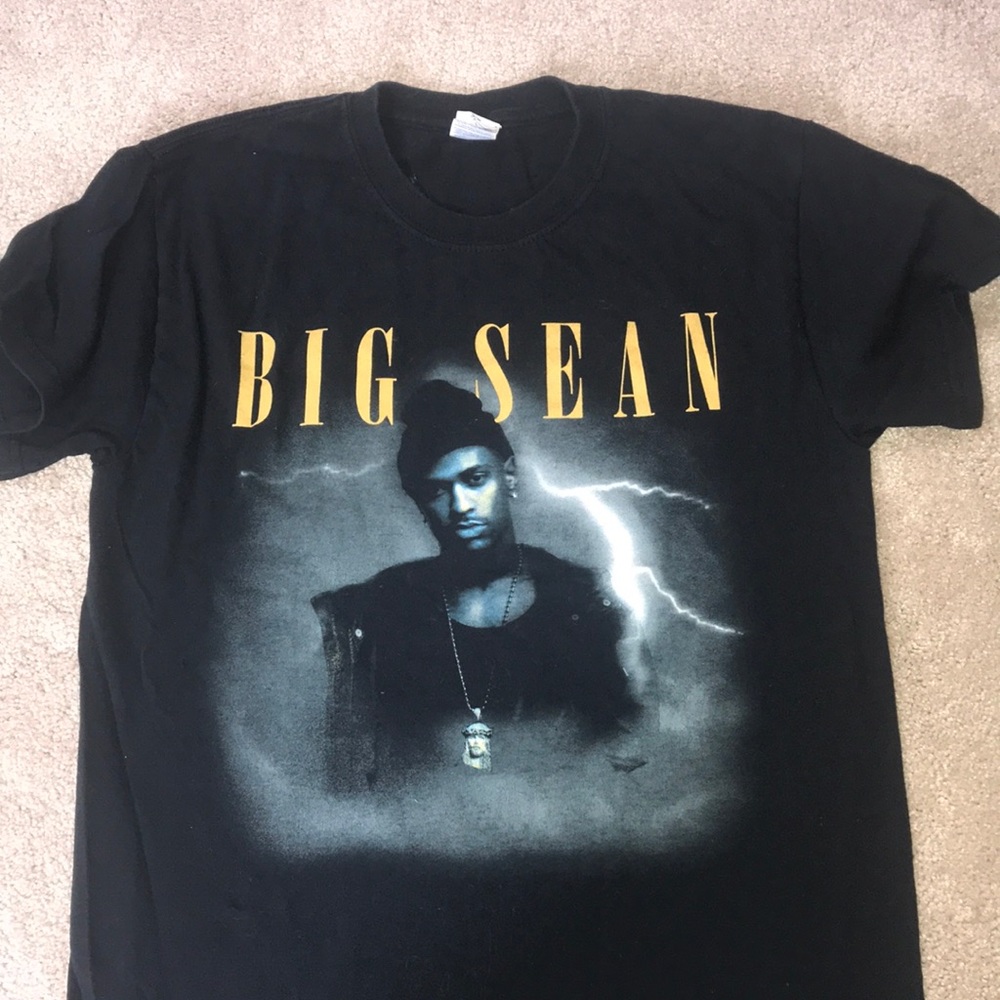 Big Sean concert tshirt